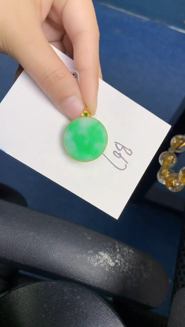 【闪购商品】翡翠颈饰18K金镶嵌000000000