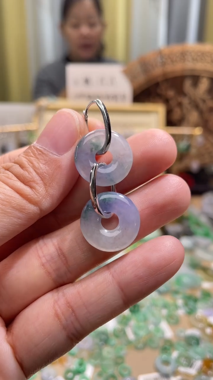 颈饰未镶嵌翡翠甜甜圈一对