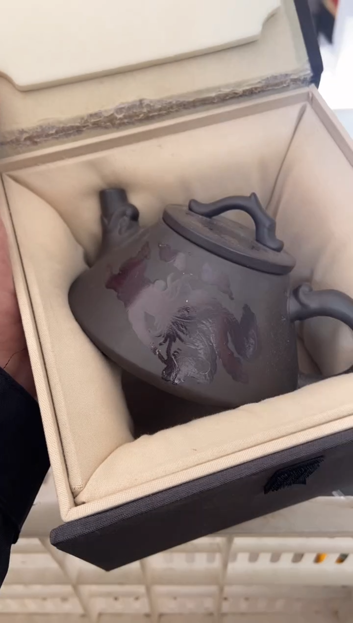 无运费险有瑕疵的摄影的产品有使用过的痕迹有点脏介意勿拍