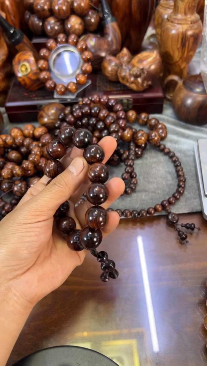 【闪购商品】黄花梨/降香黄檀手串/手链海南黄花梨2.0水波纹手串