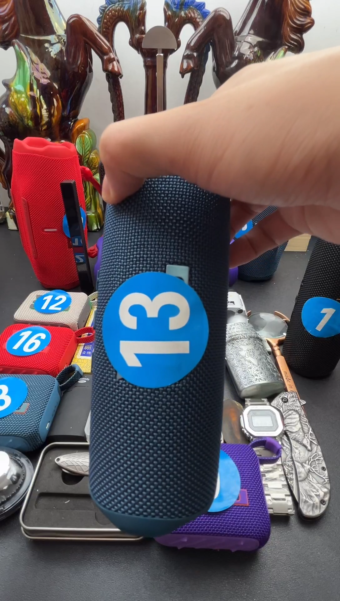 瓷片爱***狂瓷片闪购商品   如图所示