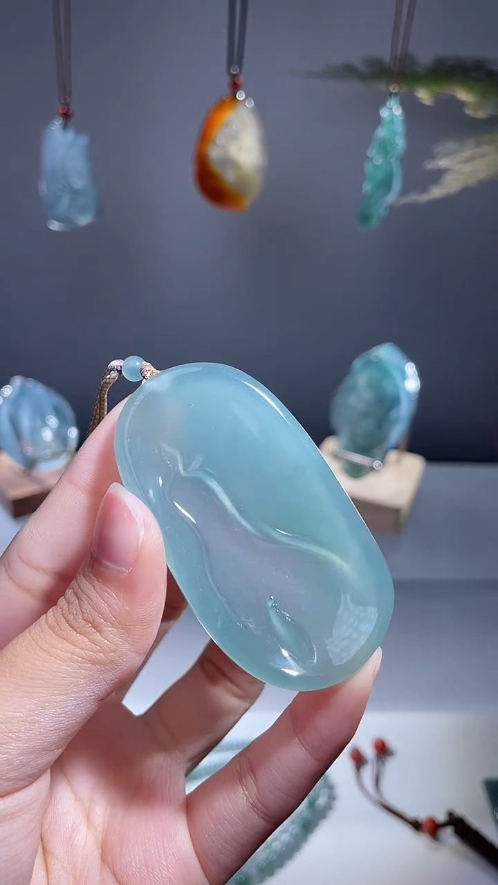 颈饰未镶嵌翡翠悟道