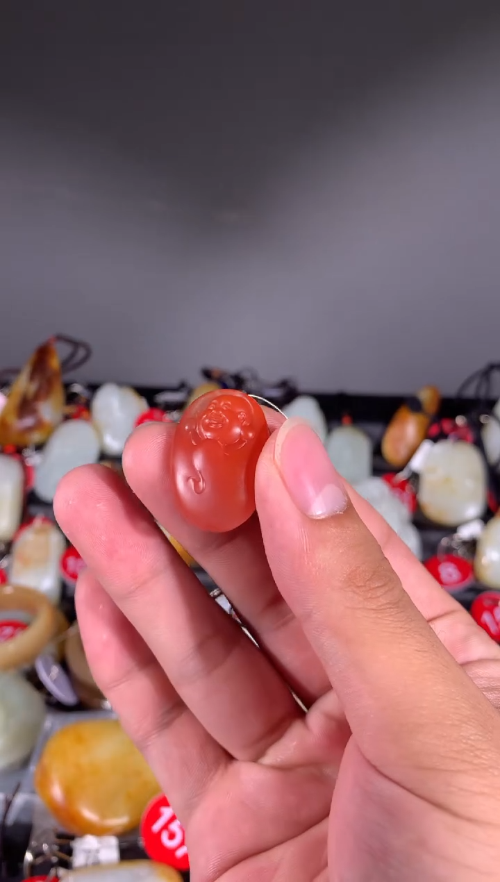 南红玛瑙未镶嵌挂件其他