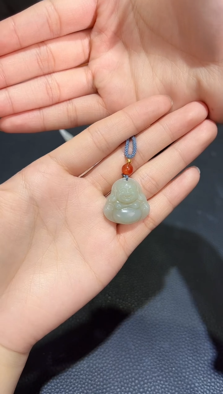 【闪购商品】和田玉吊坠(赠链)未镶嵌且末料青白玉佛公