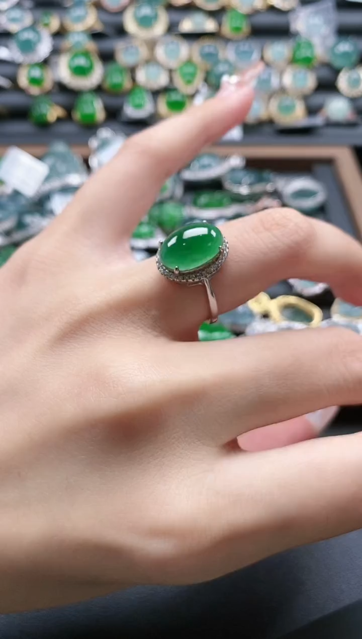 【闪购商品】翡翠戒指银S925镶嵌51511