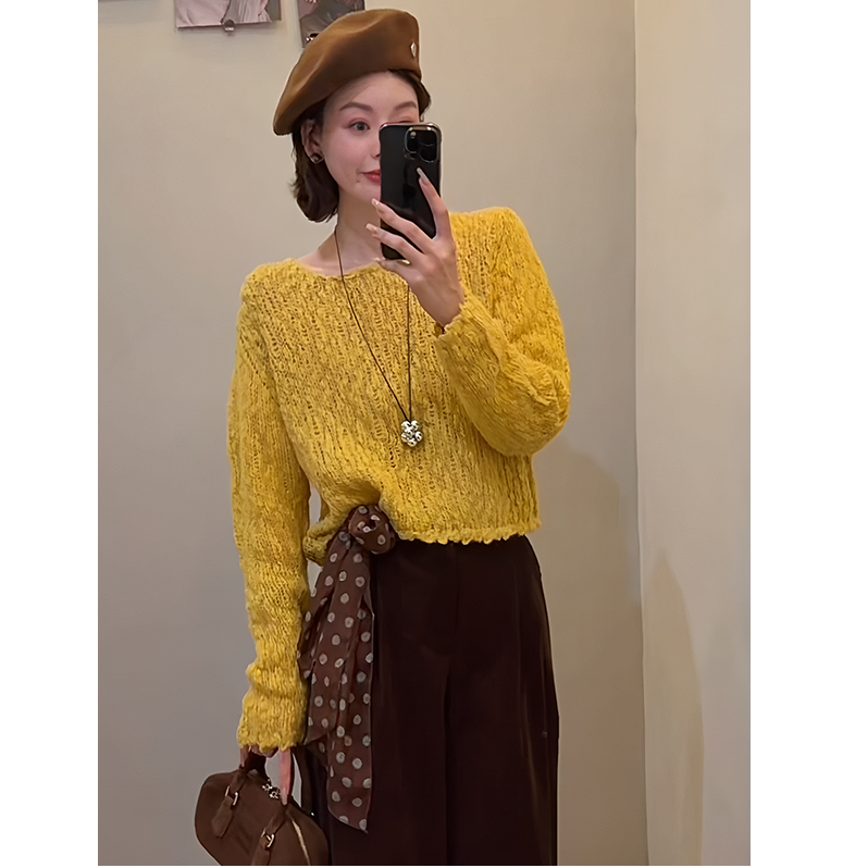 慵懒风黄色套头毛衣女2025秋季新款复古气质宽松显瘦长袖针织上衣