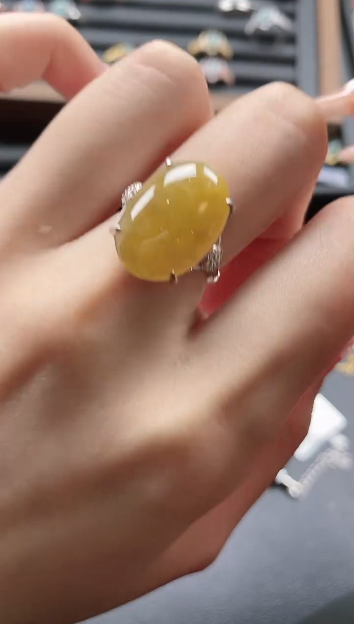 【闪购商品】翡翠戒指银S925镶嵌84151