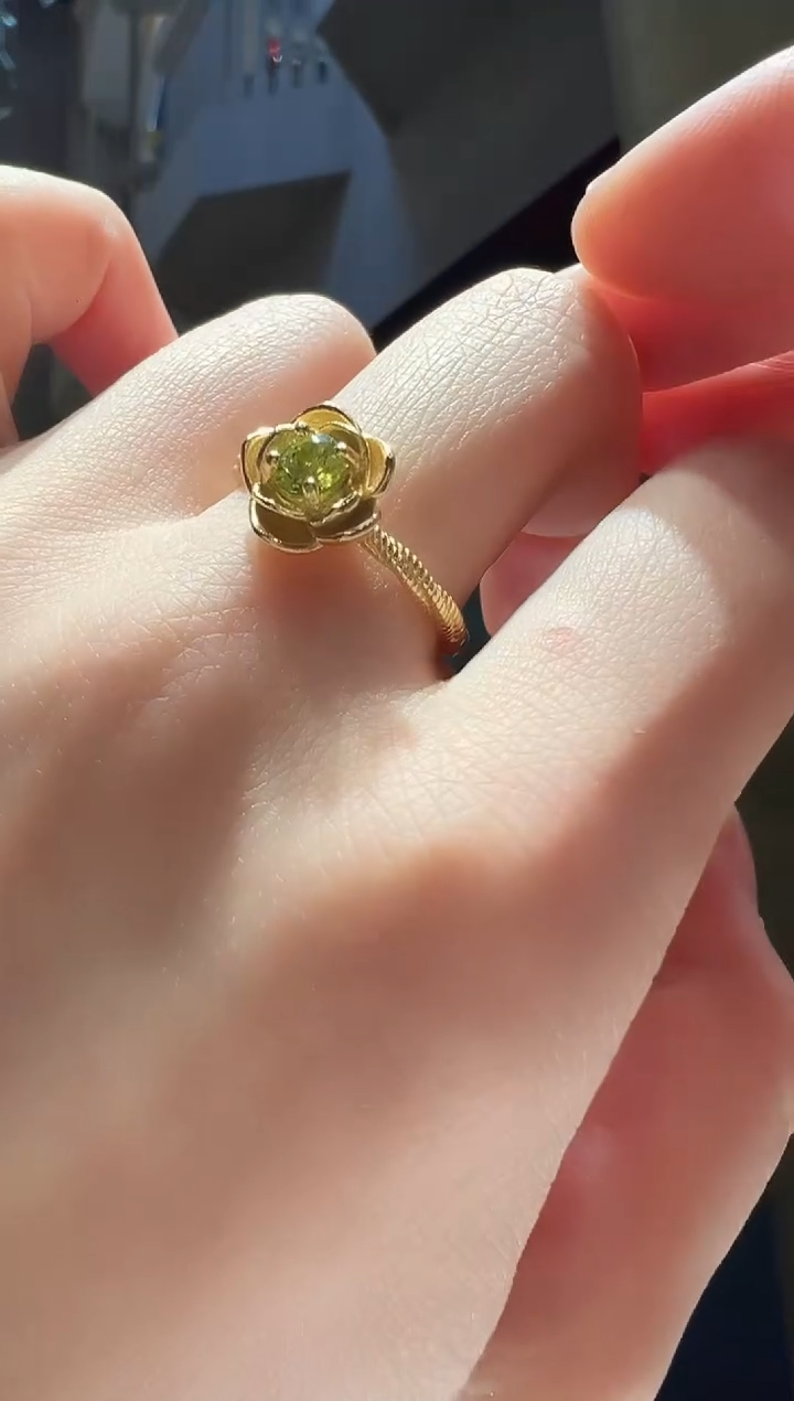 【闪购商品】橄榄石戒指银S925镶嵌50】