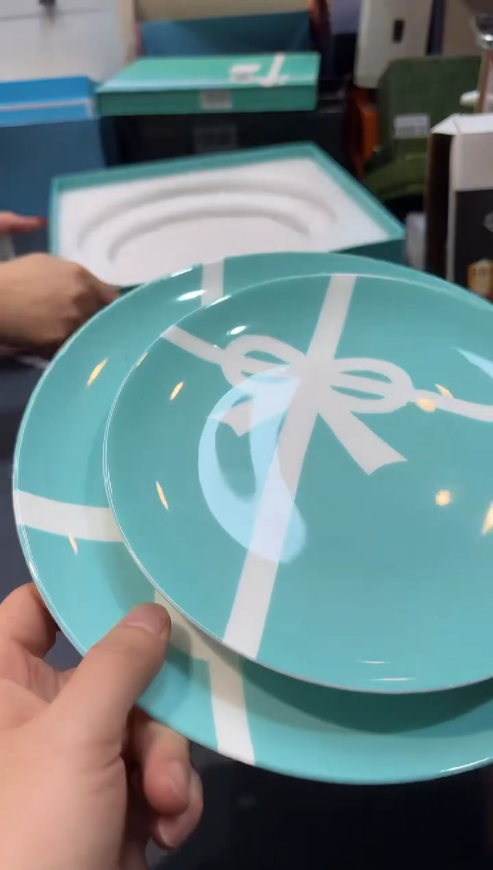 【闪购商品】碗E535-H121全场正品，京东包邮