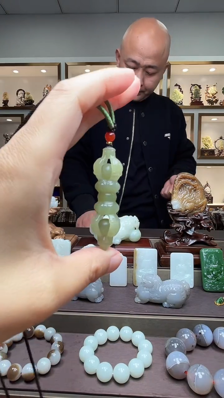 【闪购商品】和田玉挂件未镶嵌1