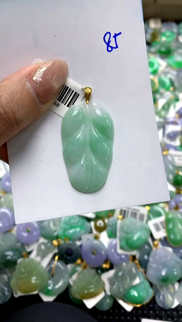 【闪购商品】翡翠颈饰18K金镶嵌111111111