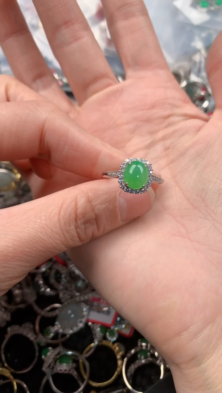 银S925镶嵌戒指翡翠666     2