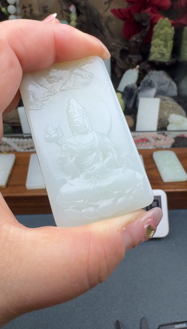 【闪购商品】和田玉颈饰未镶嵌姗姗