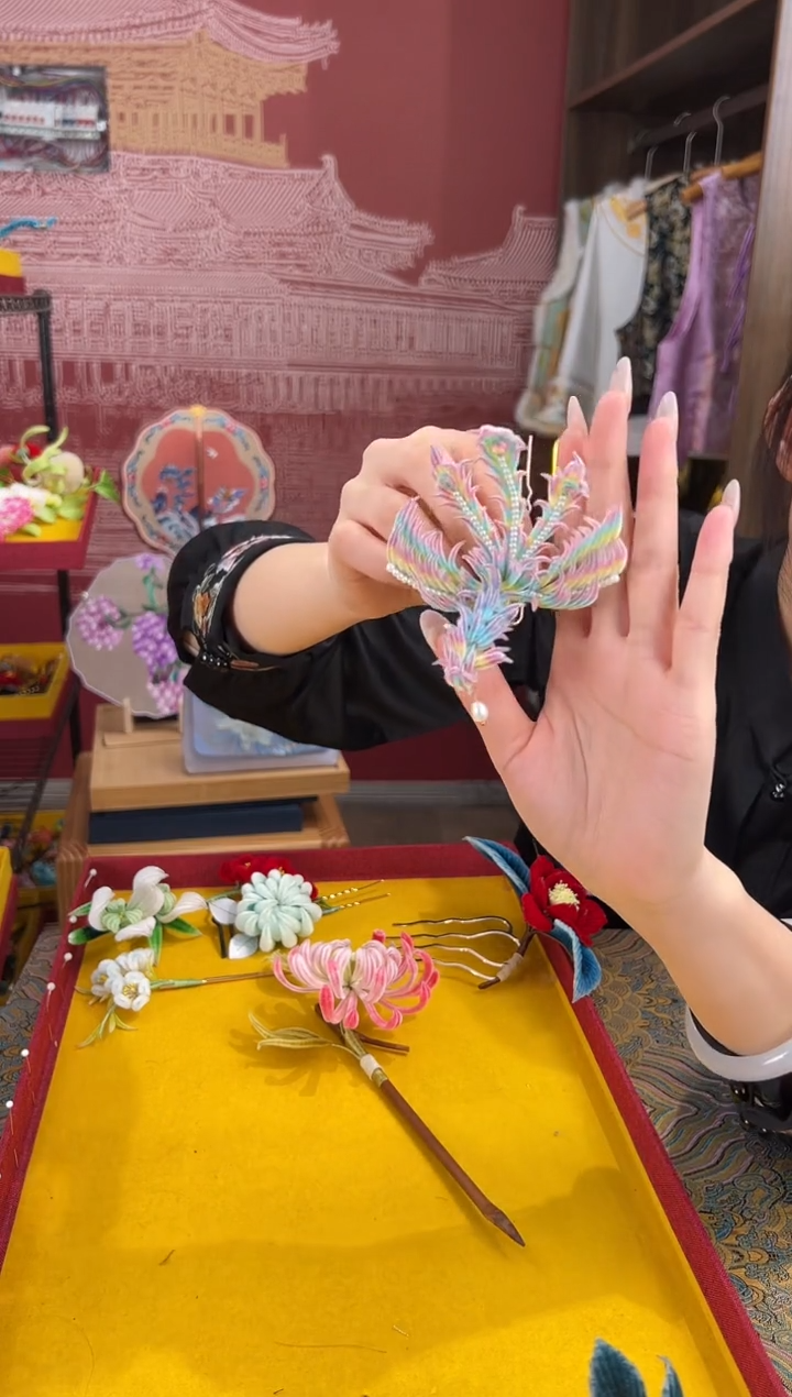 【闪购商品】刺绣非遗绒花（发饰）