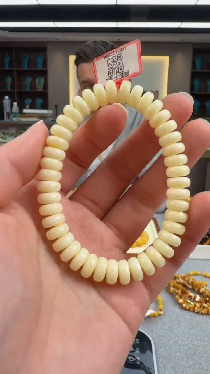 【闪购商品】琥珀手串未镶嵌秒拍号080