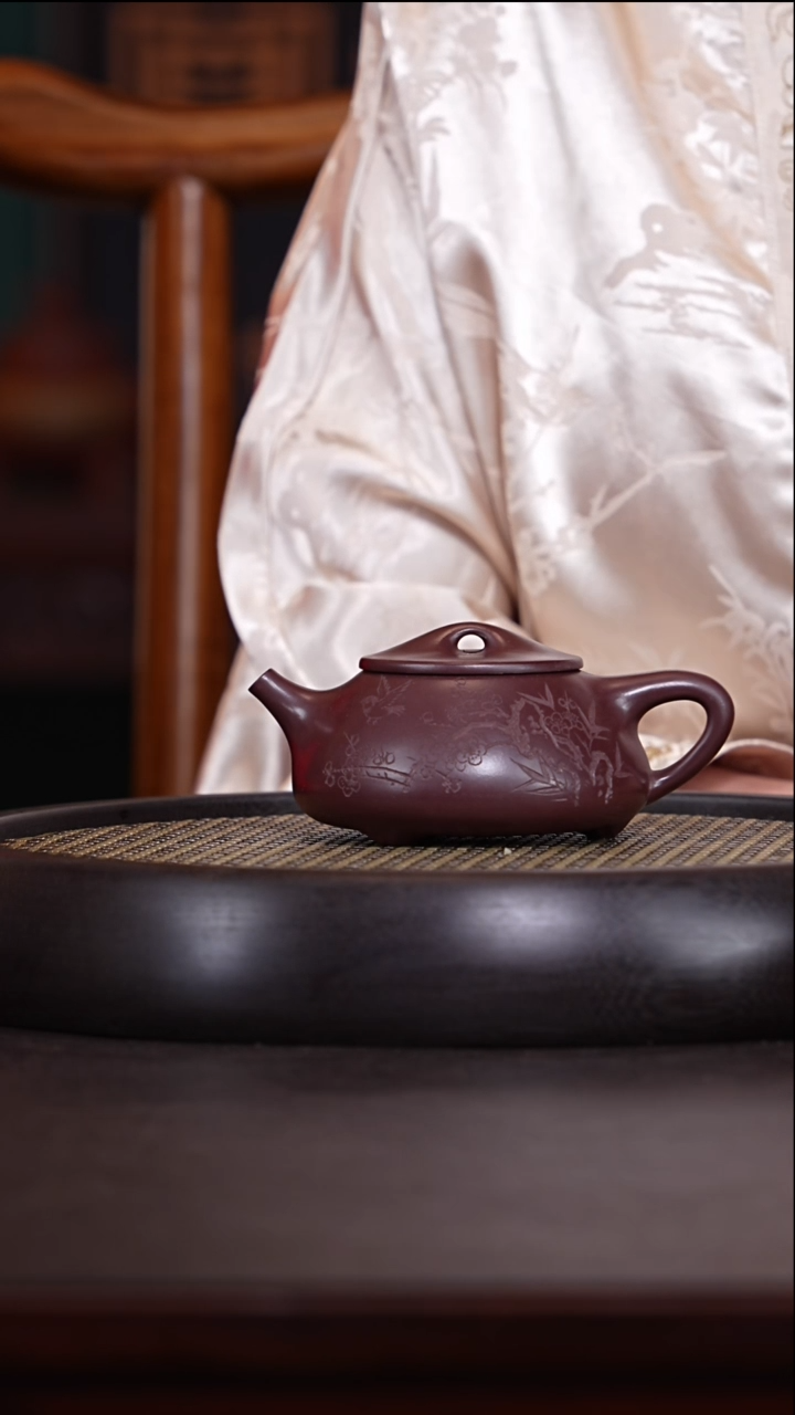 【闪购商品】紫砂茶壶季杏芬7-33紫茄泥满瓢