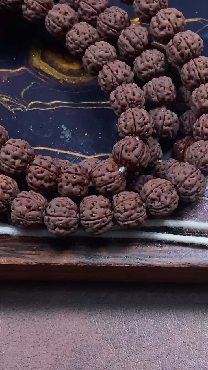 【闪购商品】金刚菩提手串盘龙8加收藏长