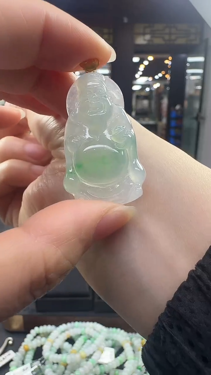 颈饰18K金镶嵌翡翠财爷爷挂件
