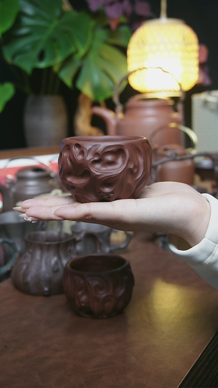 茶壶紫砂全手太湖石主人杯