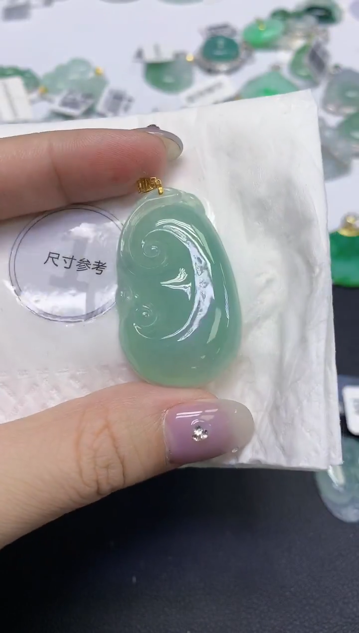 颈饰18K金镶嵌翡翠天然缅甸翡翠A货百元以上9元证书费自理