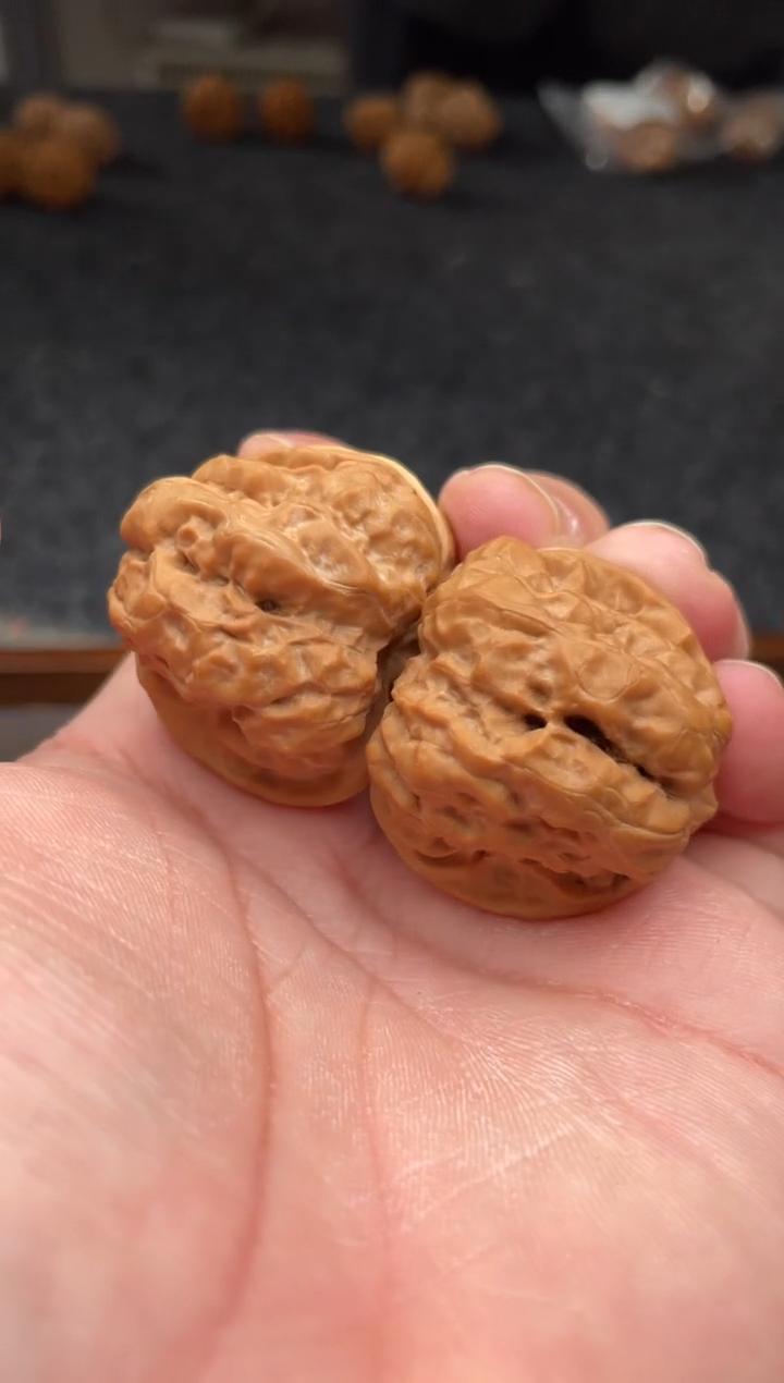 把件文玩核桃B246号37尺蛤蟆头