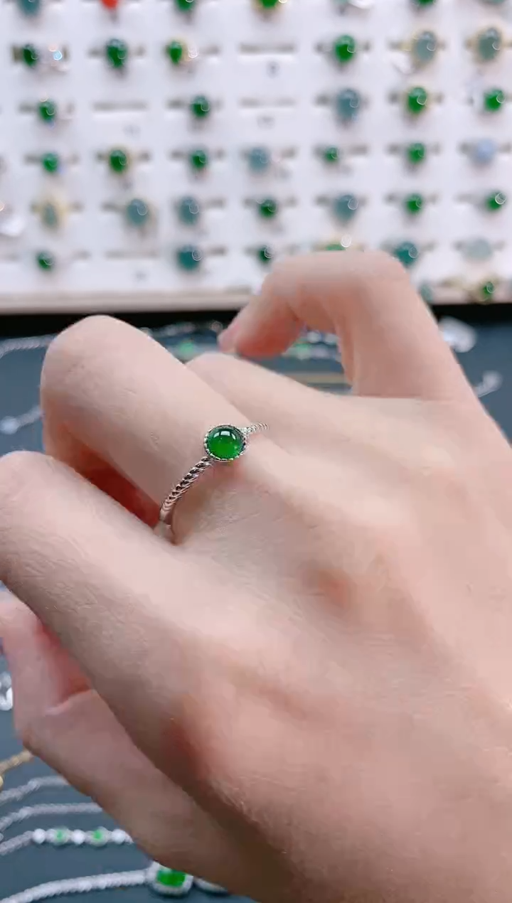 【闪购商品】翡翠戒指银S925镶嵌天然翡翠