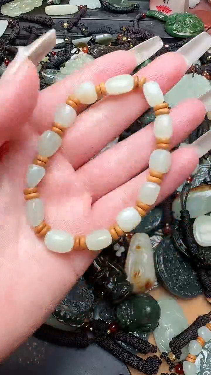 【闪购商品】和田玉手串未镶嵌1多样性发一