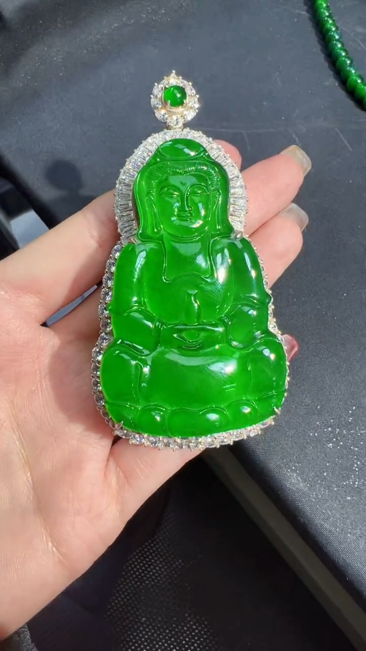 【闪购商品】定制翡翠未镶嵌观音1