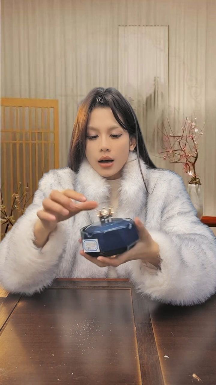 【闪购商品】老板娘狂轰乱炸看编码发货