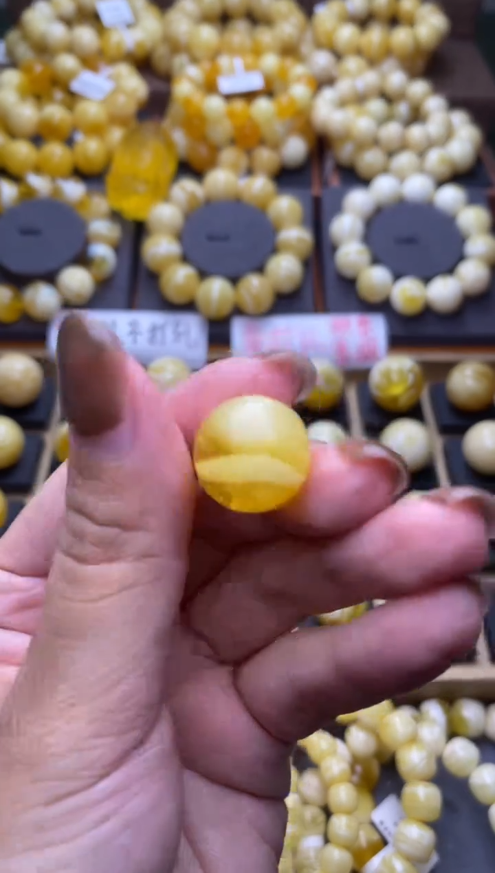 【闪购商品】琥珀裸石未镶嵌大小姐珠宝严选50