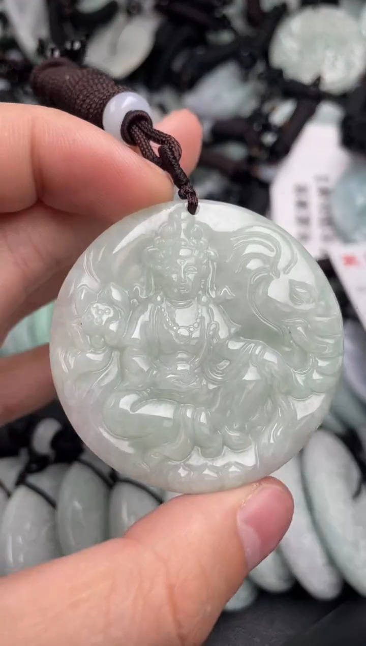 【闪购商品】翡翠吊坠(不含链)未镶嵌1