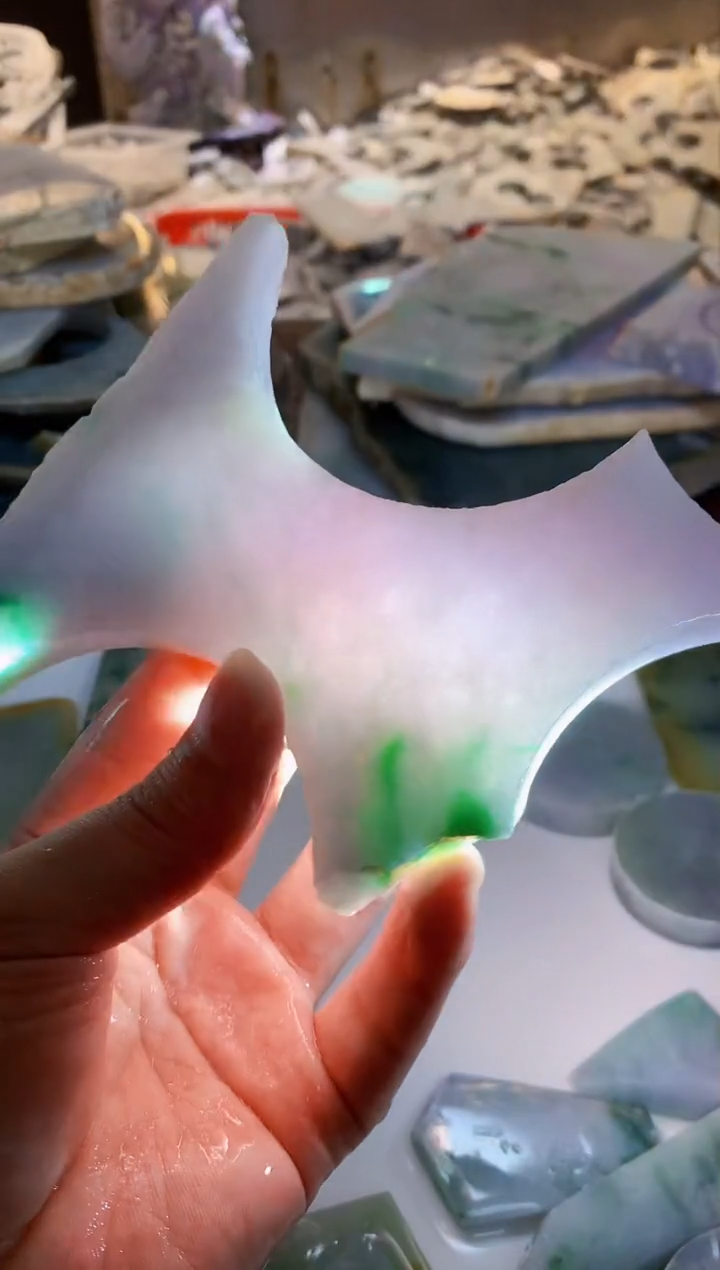 【闪购商品】翡翠挂件未镶嵌0朱0翡翠珠宝315