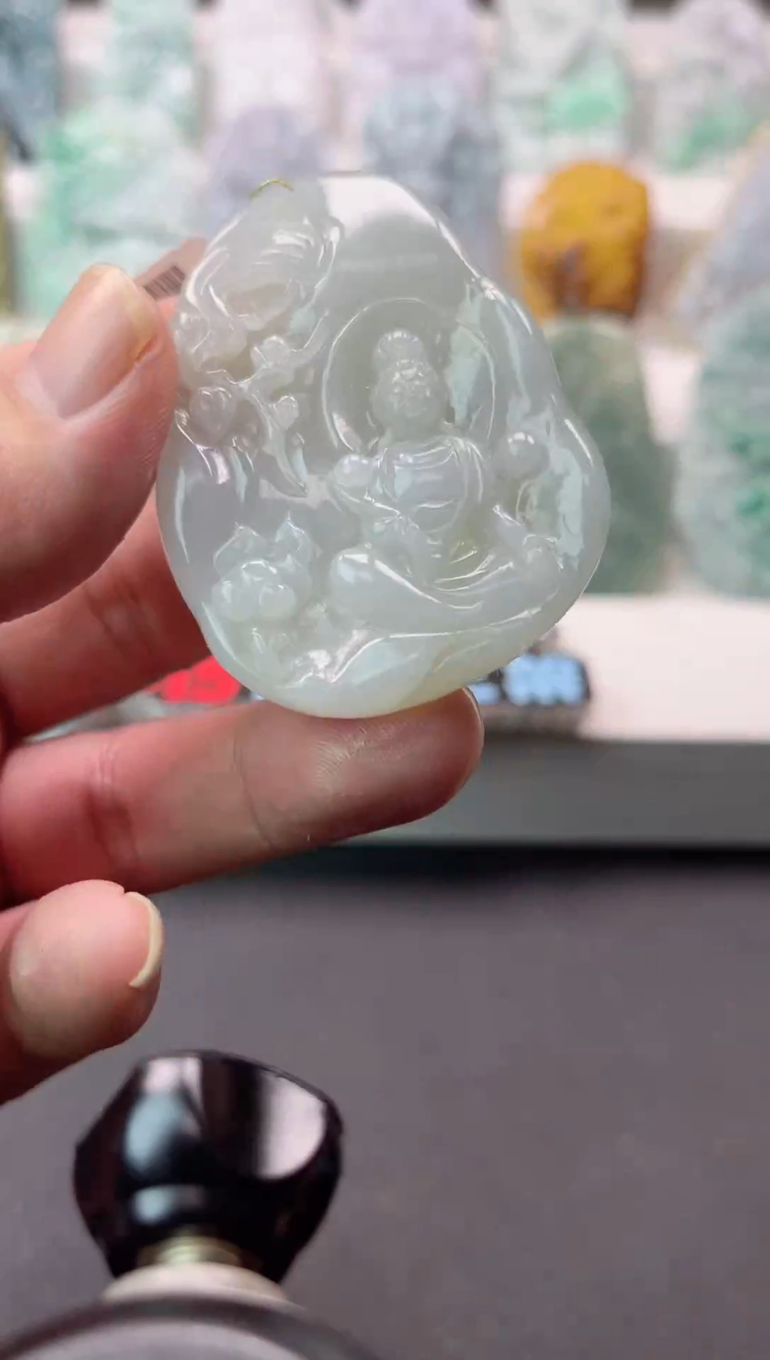 【闪购商品】翡翠颈饰未镶嵌观音