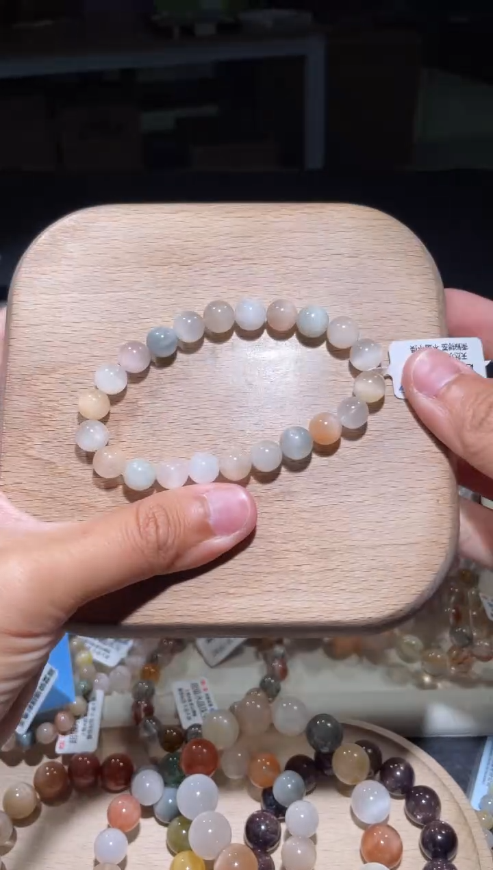 【闪购商品】水晶手链未镶嵌92号多样性发货一D 8+