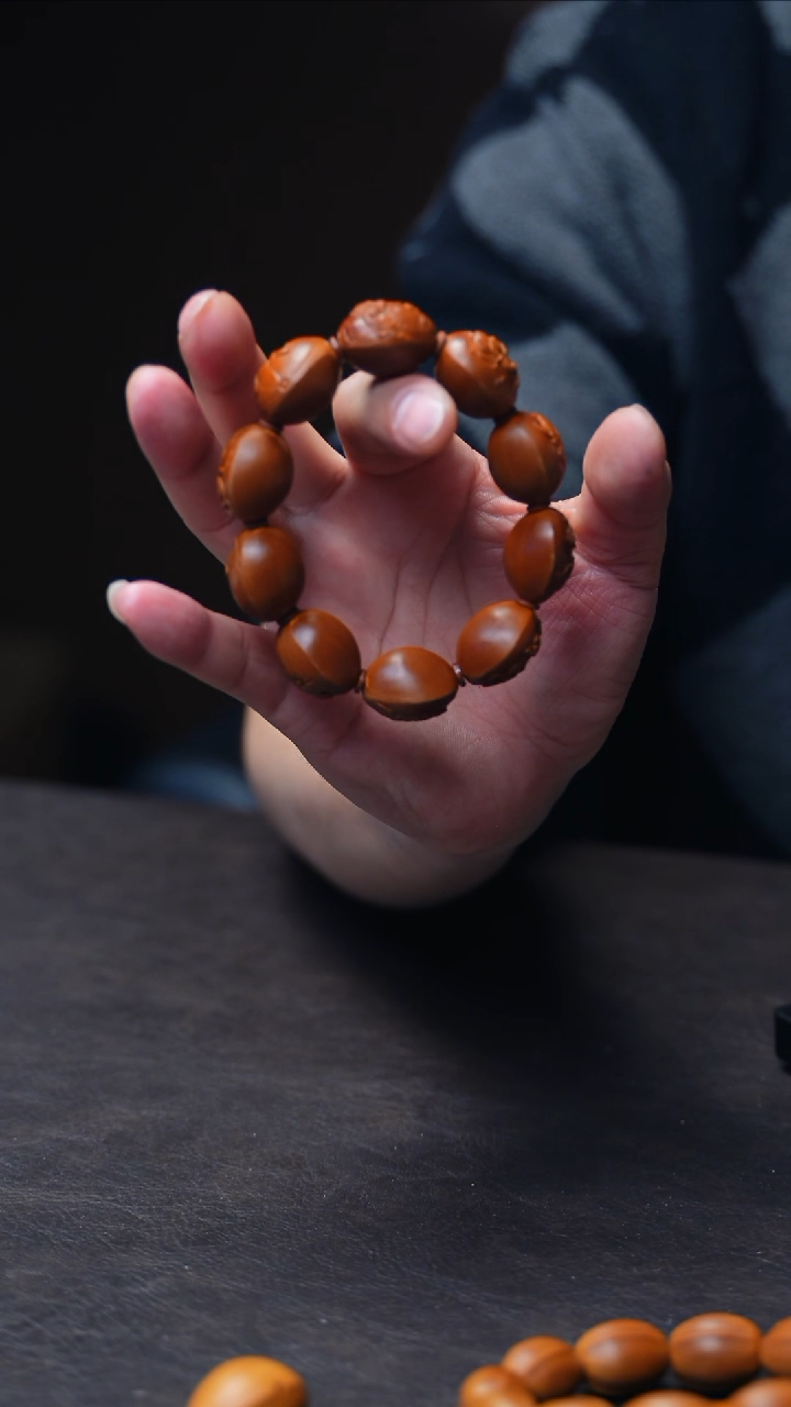 【闪购商品】橄榄核手串/手链金玉满堂