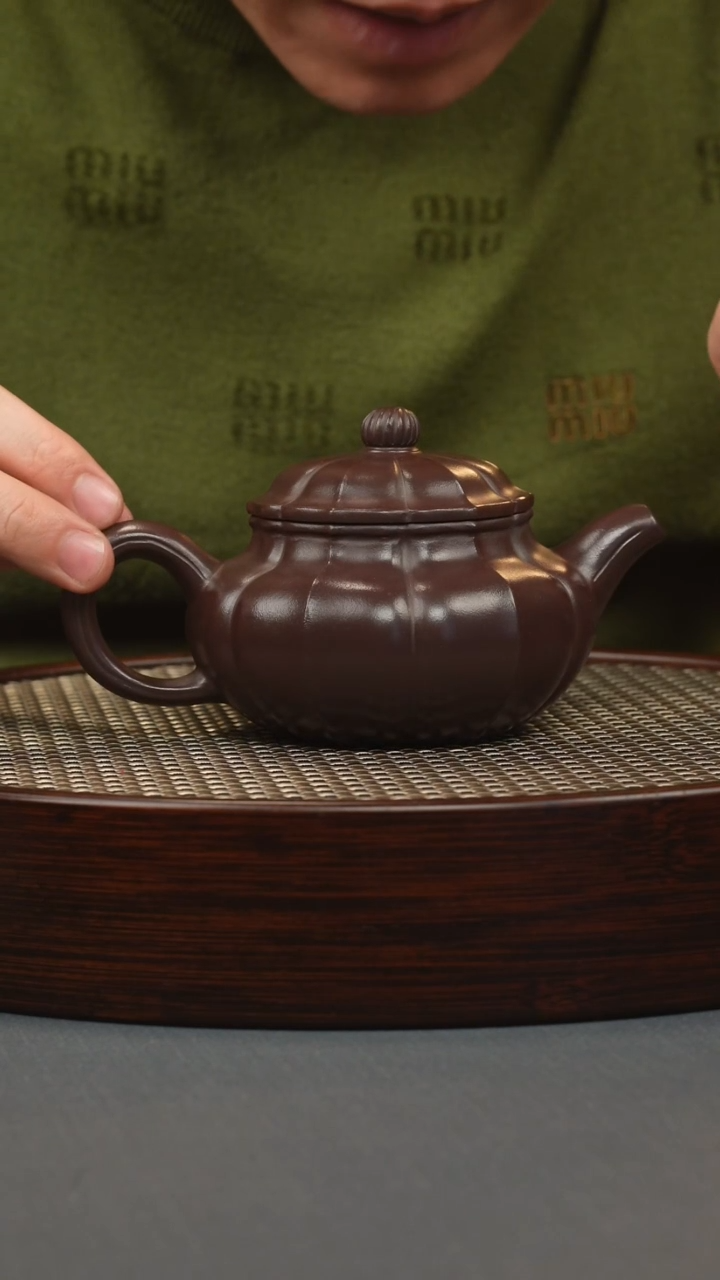 【闪购商品】紫砂茶壶紫龙血 筋纹仿古 光素