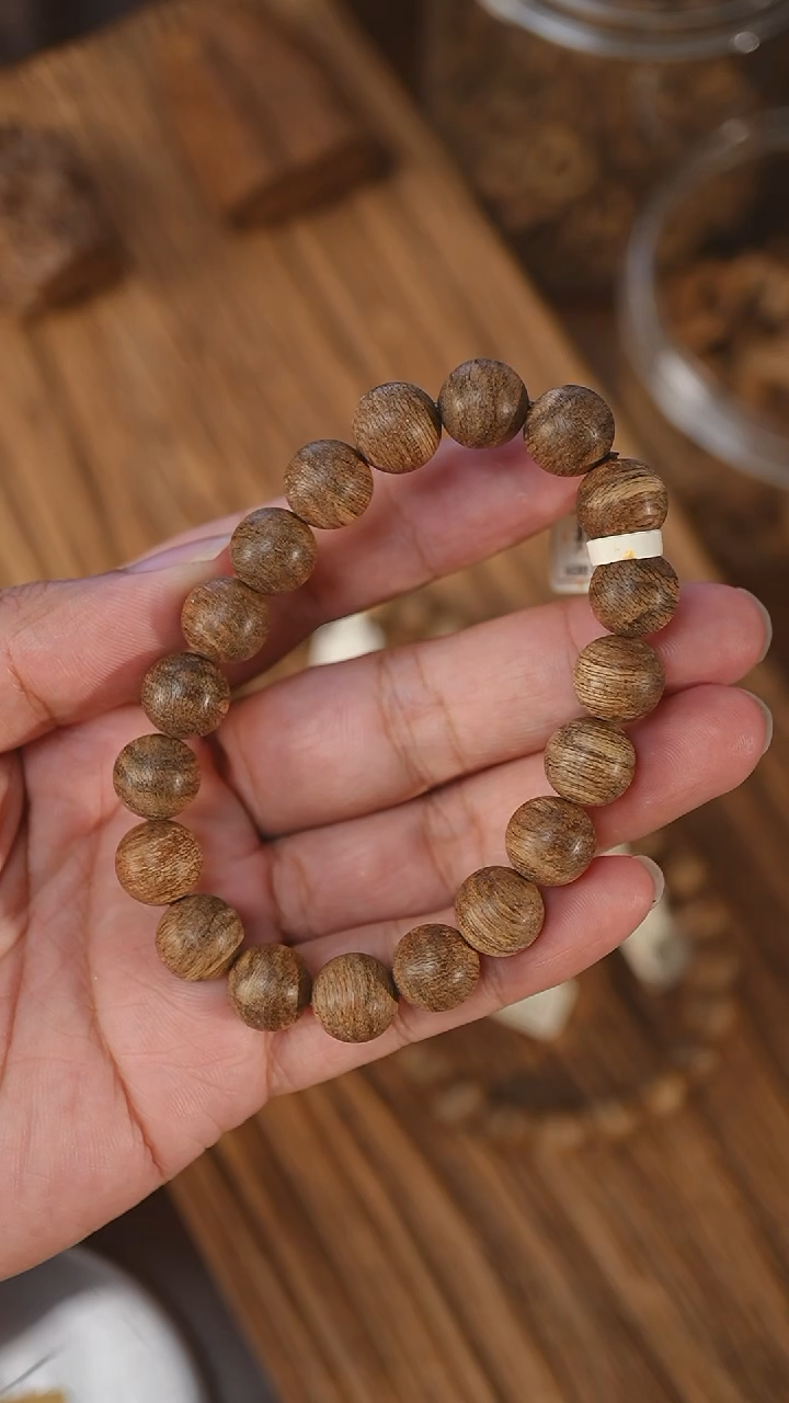 手串沉香文莱蛇皮纹1.14-9克+ca0711