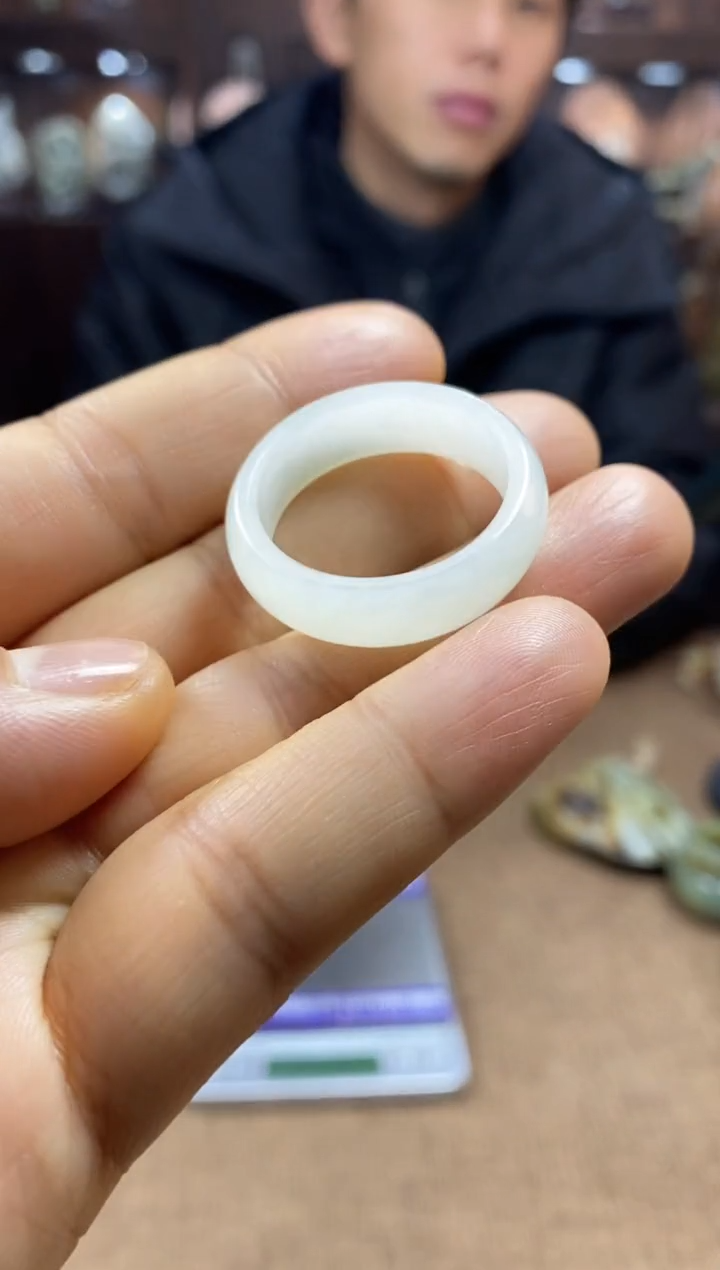 【闪购商品】和田玉颈饰未镶嵌挂件 卡 24