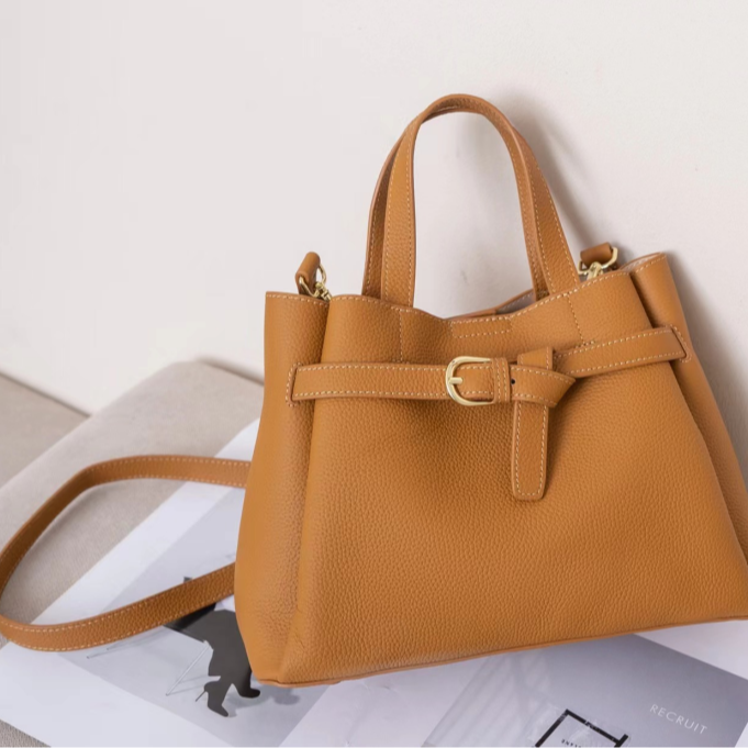 【RAIN.CUN】KLL-66051-棕色气质百搭简约斜跨轻奢女包