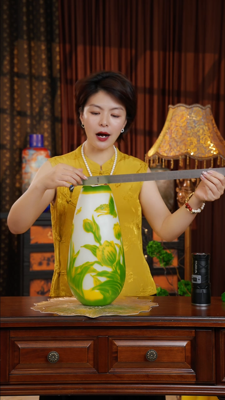 手工艺品琉璃格雷