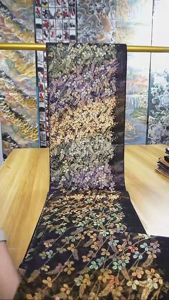 【闪购商品】织绣织锦139彩金小叶子