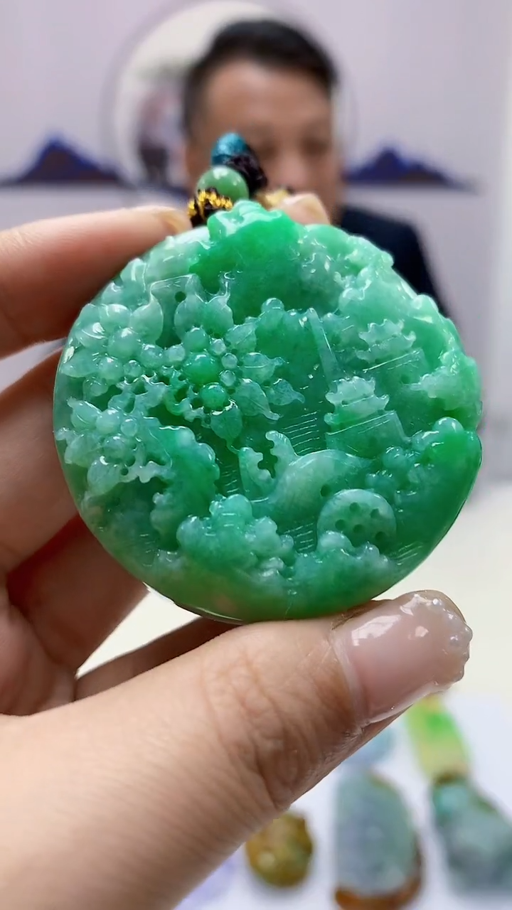 【闪购商品】定制翡翠未镶嵌4969ms-毛货42山水