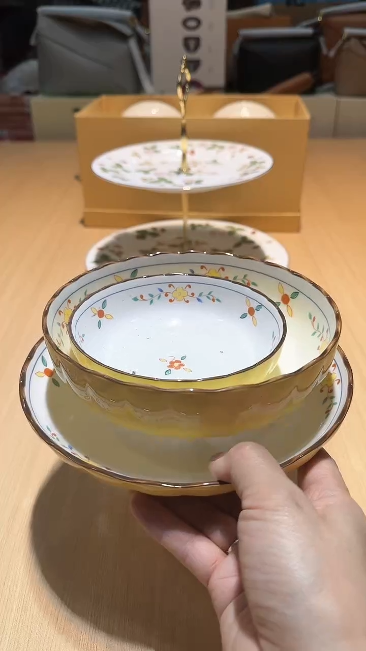 【闪购商品】瓷片锅碗瓢盆一件不剩
