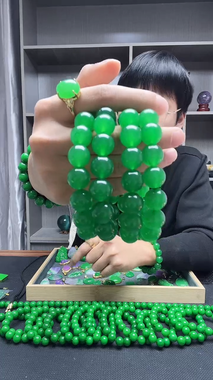 未镶嵌手链翡翠手链