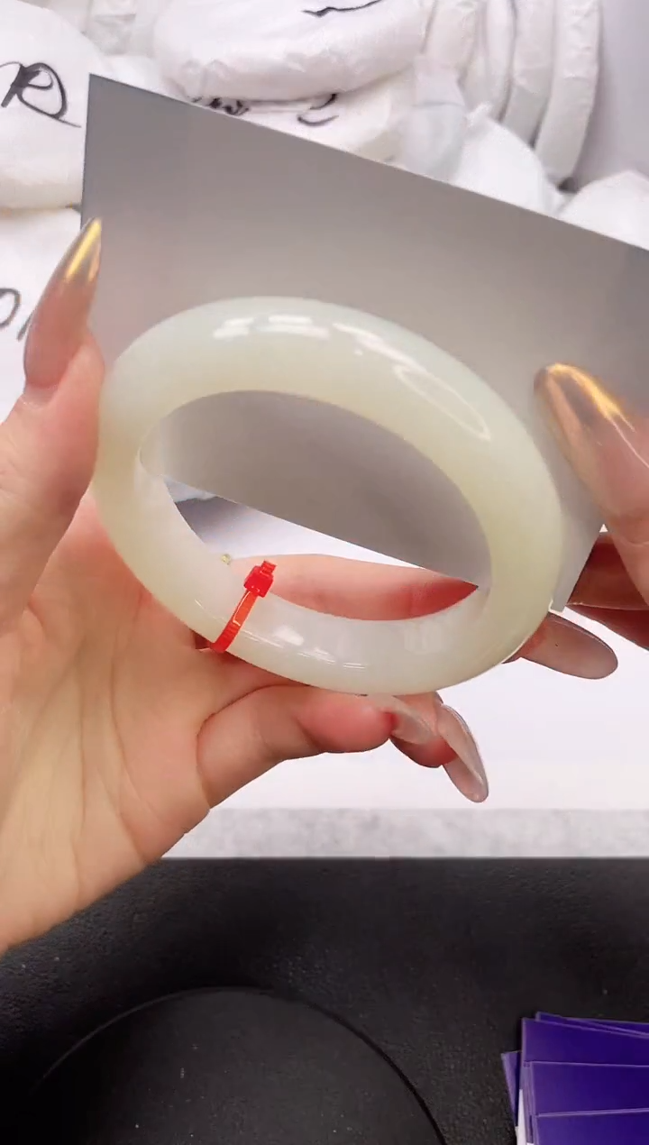 【闪购商品】和田玉手镯未镶嵌13K336-58