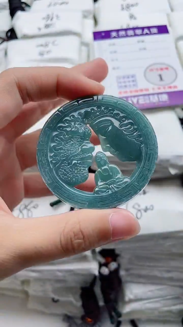 颈饰未镶嵌翡翠8