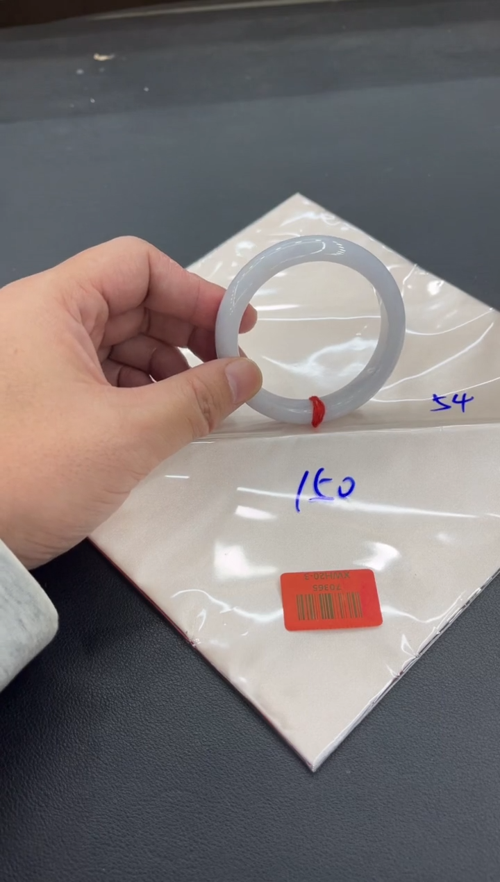 未镶嵌手镯翡翠翡翠手镯