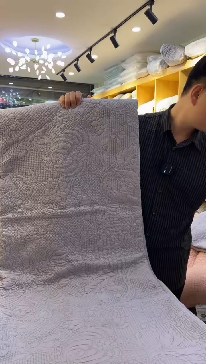 棉英*胡重工刺绣  浅灰三件套  299