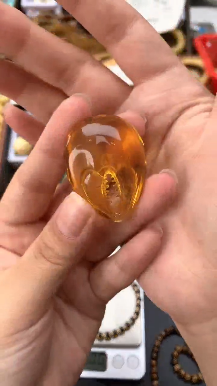 【闪购商品】琥珀珠宝奇石未镶嵌059琥珀蜜蜡 花粉有坑