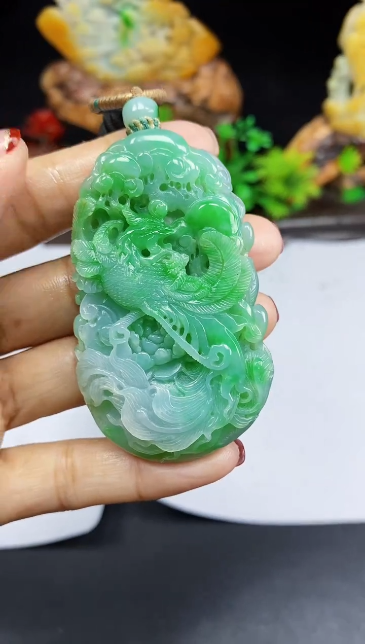 【闪购商品】翡翠颈饰未镶嵌翡翠A货